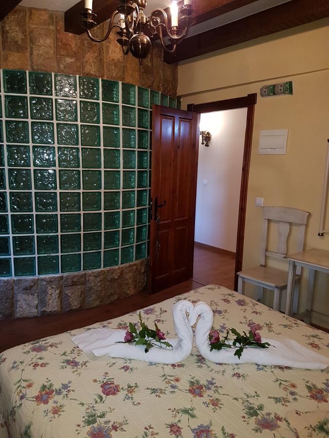 Trisileja Posada El Manjon Barros Kültér fotó